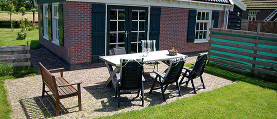 Limosa Wieringen - heerlijk terras Vakantiewoning Limosa Wieringen - Het heerlijke terras met BBQ